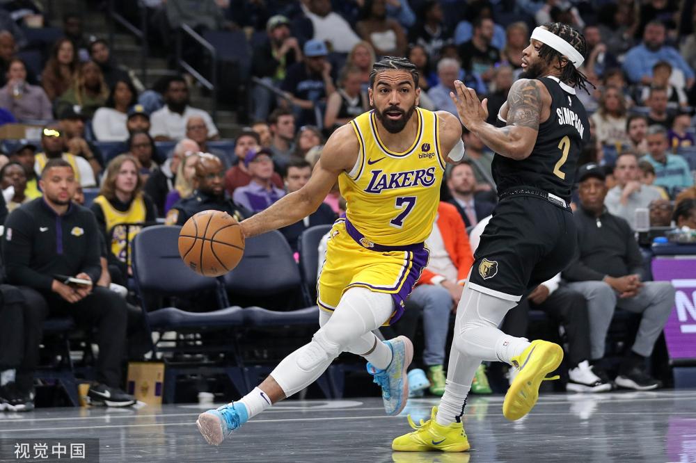 在评估球员 在评估球员