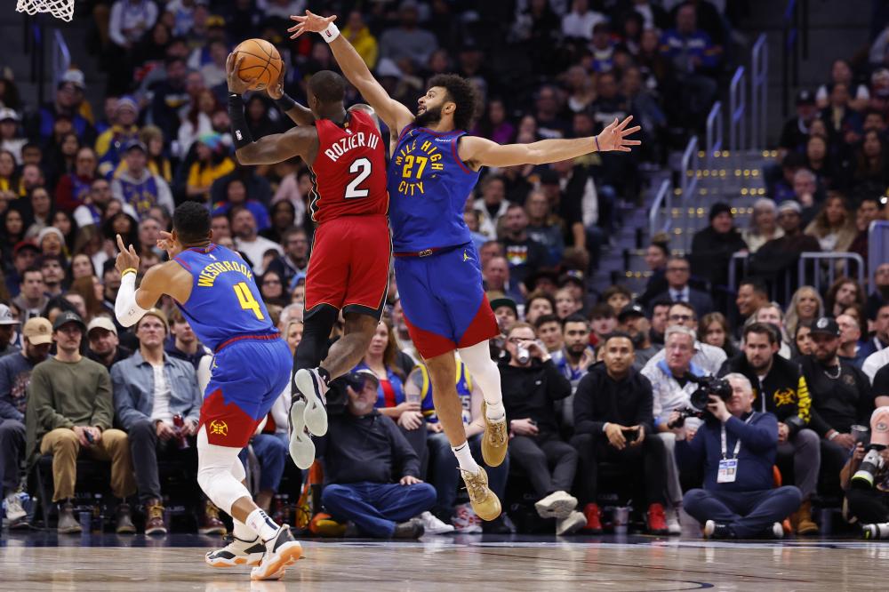 体间引发了 体间引发了